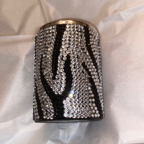 Zebra design rhinestone pencil holder, tape dispenser AND zebra print note pad - Picture 4 of 13